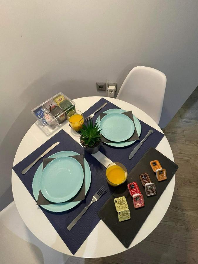 New Cosy Apartment Next To Archeological Museum Aten Exteriör bild